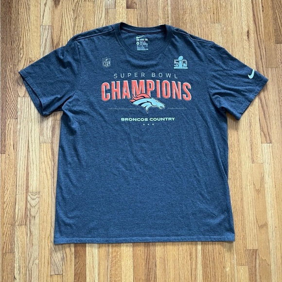 Nike Denver Broncos Super Bowl Champions T-Shirt - Picture 1 of 4